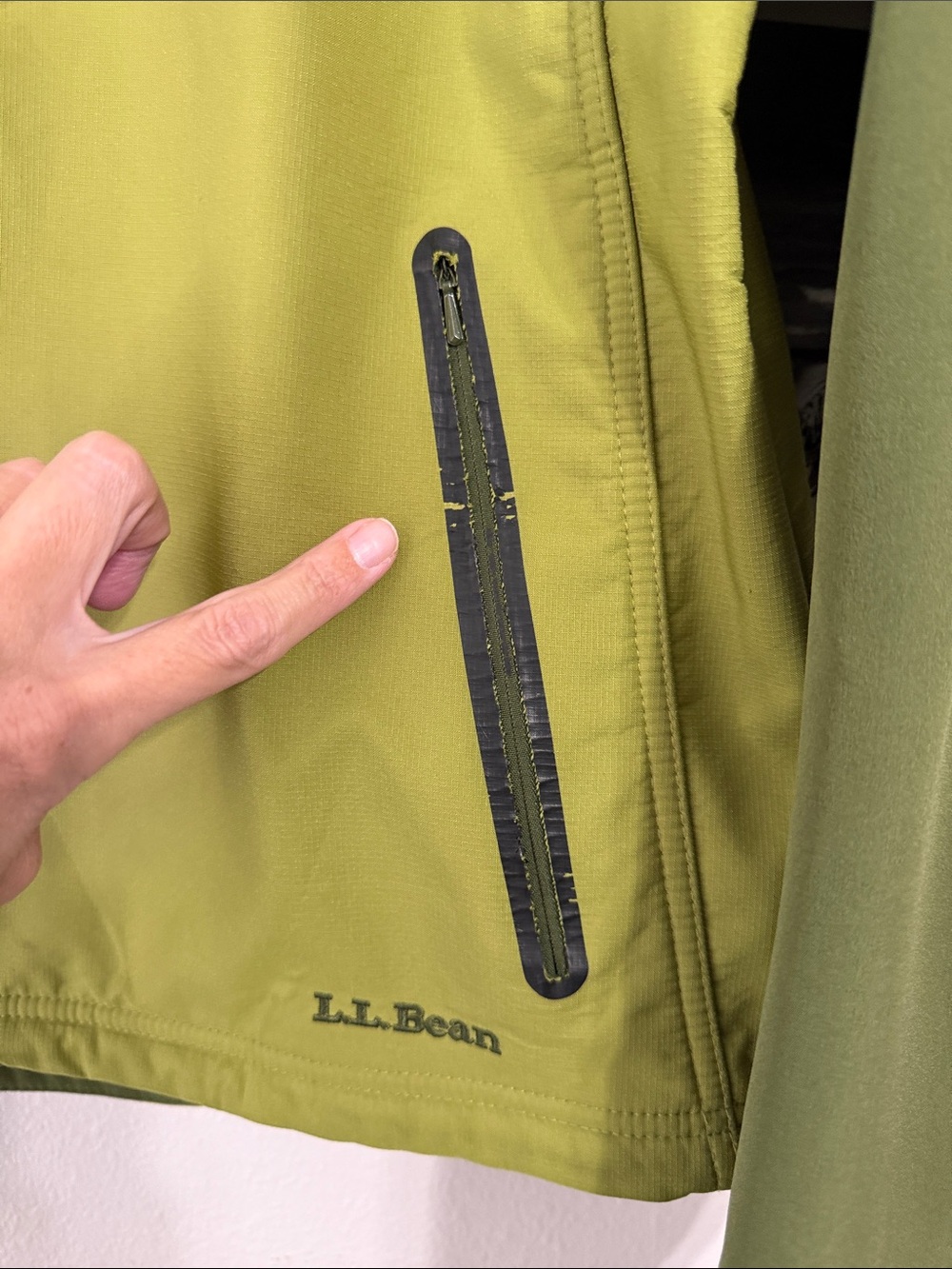 L.L.Bean Men’s Green Colorblock Outdoor Shell Jacket M Vintage - Picture 7 of 9